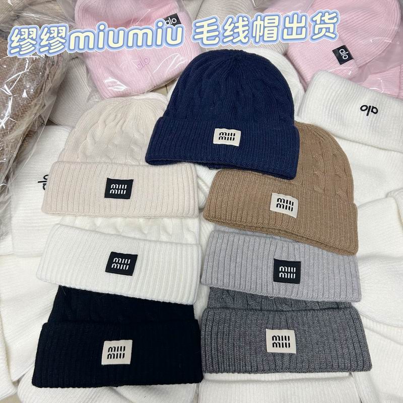 Miumiu hat dx65
